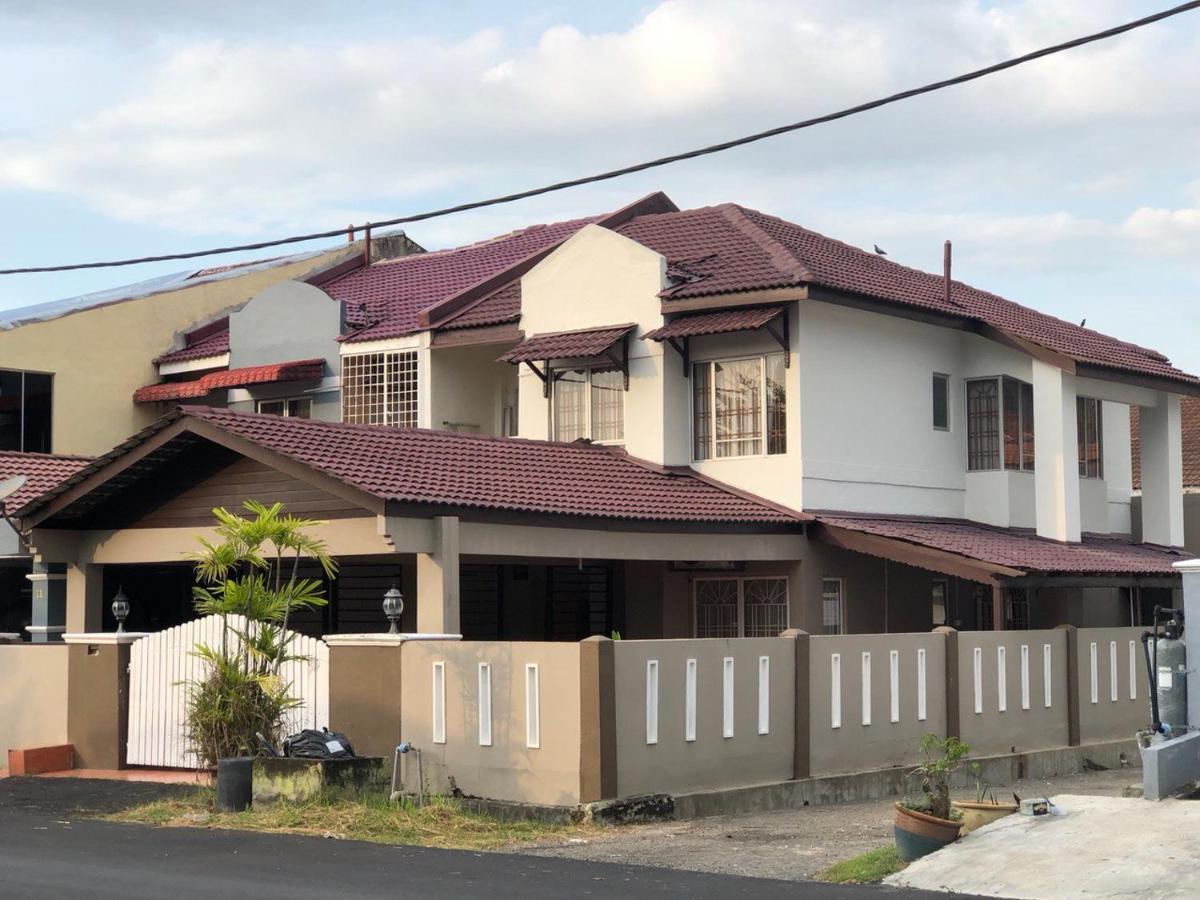 Fateh Homestay - Muji Concept Family House Rawang Exterior foto